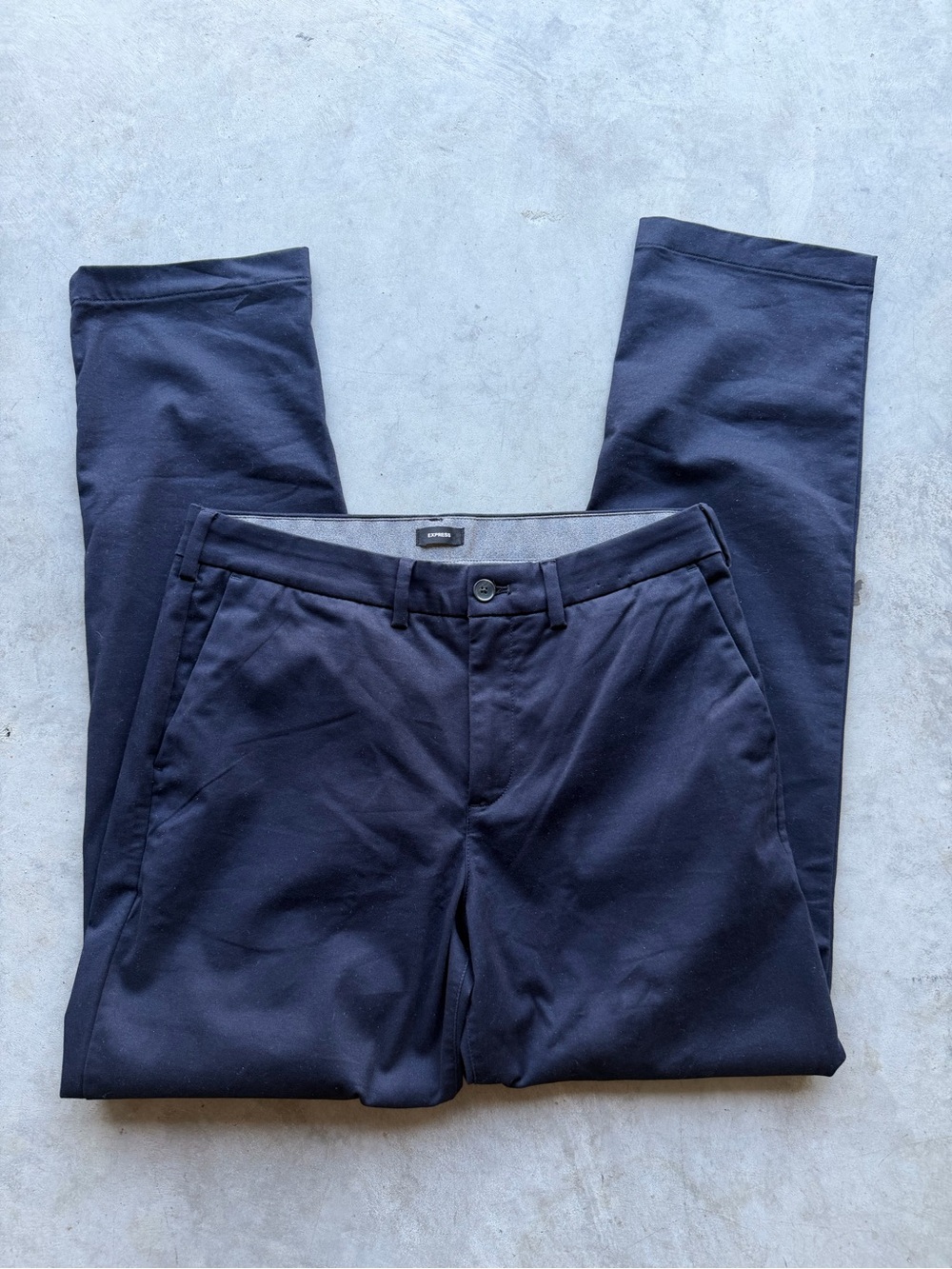 Men’s Express Straight Stretch Navy Chino Pants 
32x34